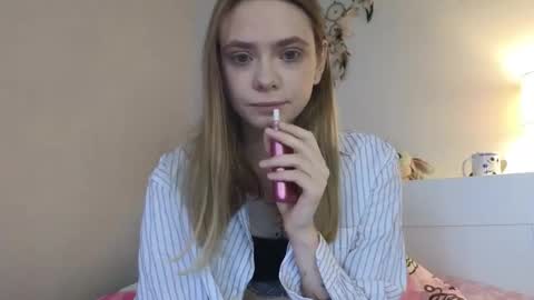 Natasha Angine online show from 02/20/26, 08:16