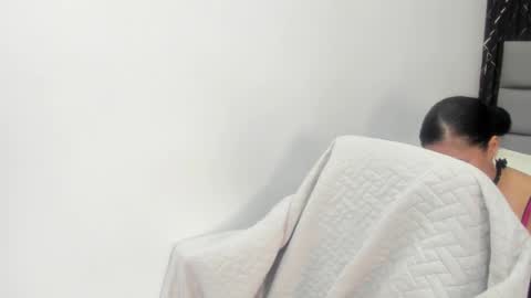 A N G I E.  online show from 02/02/26, 08:29