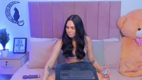 Snapshot of angiegriffin chatting on 02/08/25, 09:56 Milo ----       online show from 02/08/25, 09:56