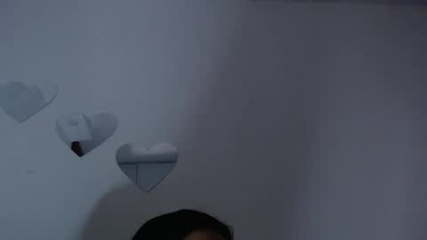 VALENTINA online show from 04/11/26, 07:45