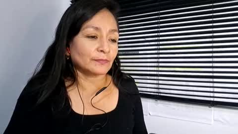 Snapshot of angiessita chatting on 02/13/25, 03:39 Angie online show from 02/13/25, 03:39
