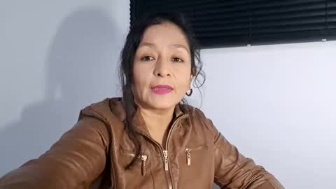 Snapshot of angiessita chatting on 02/28/25, 12:21 Angie online show from 02/28/25, 12:21