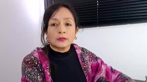 Snapshot of angiessita chatting on 03/03/25, 05:29 Angie online show from 03/03/25, 05:29