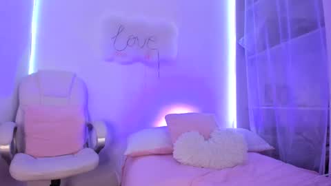 Snapshot of angiiebylpz chatting on 01/14/25, 11:48 violeth lopez online show from 01/14/25, 11:48