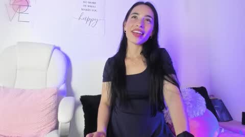 Snapshot of angiiebylpz chatting on 10/04/25, 03:37 violeth lopez online show from 10/04/25, 03:37