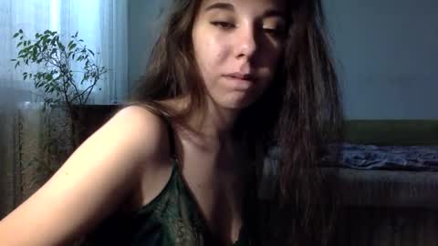 Snapshot of angle_cute05 chatting on 05/27/26, 09:45 Angel Cute online show from 05/27/26, 09:45