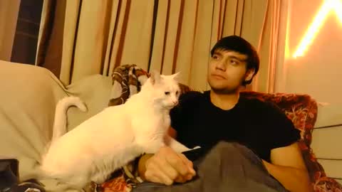 Snapshot of angrydeimos chatting on 12/16/24, 05:06 Deimos online show from 12/16/24, 05:06