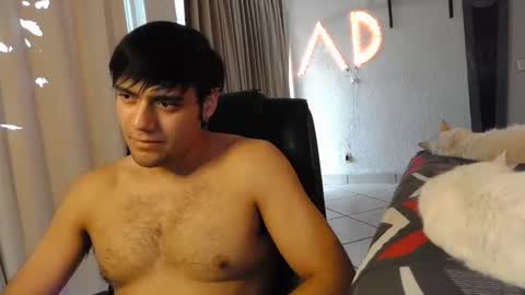 Snapshot of angrydeimos chatting on 02/08/25, 11:55 Deimos online show from 02/08/25, 11:55