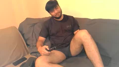 Snapshot of angrydeimos chatting on 10/30/25, 04:25 Deimos online show from 10/30/25, 04:25