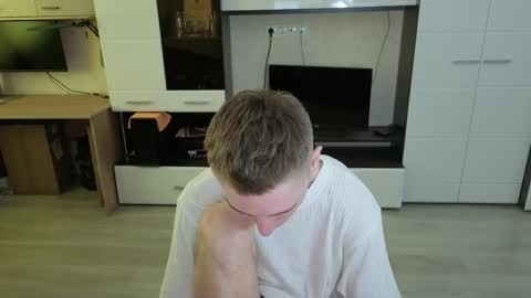 vodka online show from 04/14/26, 07:47