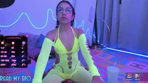 Snapshot of anhala_ chatting on 01/26/25, 06:59 Anhala Rivera online show from 01/26/25, 06:59