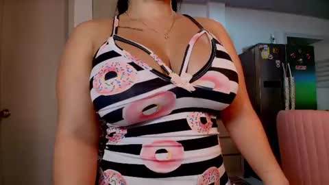 laura  online show from 06/27/26, 11:32