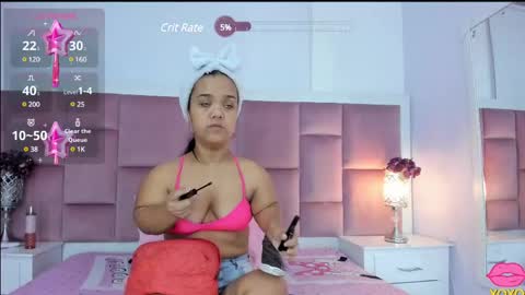 Snapshot of anierey chatting on 01/29/25, 12:02 anierey online show from 01/29/25, 12:02