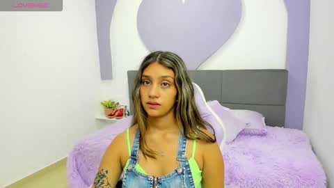 anni online show from 12/16/25, 02:27