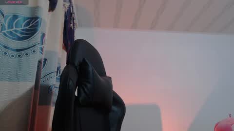 Snapshot of aniie_sweet4u chatting on 07/09/26, 10:52 ANIIE online show from 07/09/26, 10:52