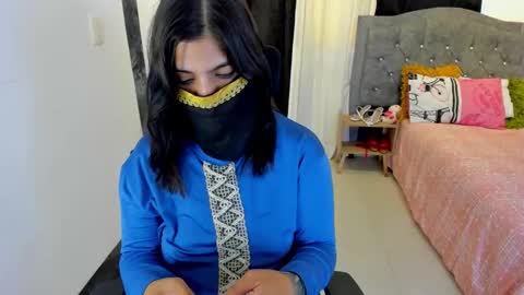 Anissa online show from 03/17/26, 01:03