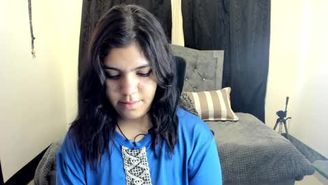 Anissa online show from 04/07/26, 04:51