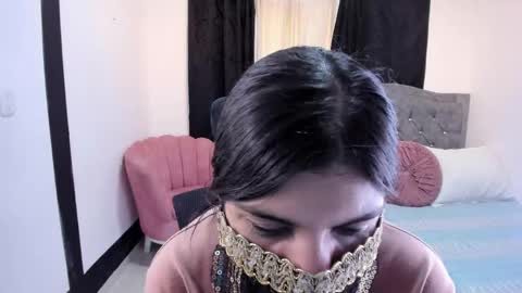 Snapshot of aniisaalii chatting on 05/12/26, 04:04 Anissa online show from 05/12/26, 04:04