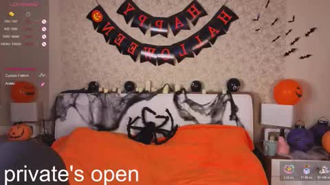 Snapshot of anika_heir chatting on 10/28/25, 02:20 Alice online show from 10/28/25, 02:20