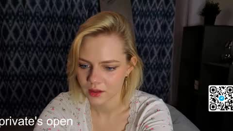 Snapshot of anika_heir chatting on 11/12/25, 02:06 Alice online show from 11/12/25, 02:06