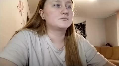 Snapshot of anika_lipps chatting on 10/12/25, 09:41 Anika online show from 10/12/25, 09:41