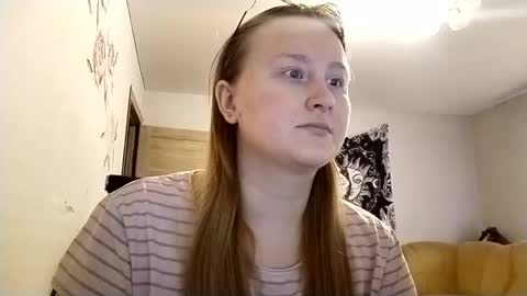 Snapshot of anika_lipps chatting on 10/21/25, 03:13 Anika online show from 10/21/25, 03:13