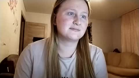 Anika online show from 12/04/25, 11:02