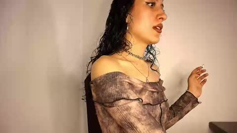 Snapshot of anika_lowen chatting on 11/12/25, 03:01 Anika And Lowen Your Thumbs Up Are Super Important For Us online show from 11/12/25, 03:01