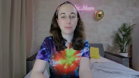 anikabloom online show from 02/17/25, 02:53