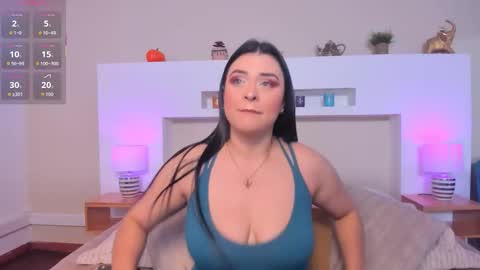 Snapshot of anikaromanof chatting on 01/13/26, 11:26 Anika Romano online show from 01/13/26, 11:26