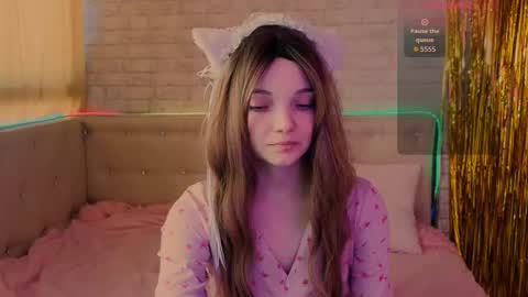 Alica online show from 03/25/26, 02:17