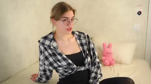 AnishaVivo online show from 02/03/26, 12:43