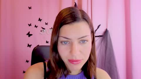 Anni online show from 11/09/25, 03:43