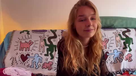 anita__hills online show from 02/25/25, 03:31