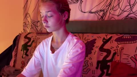 anita__hills online show from 03/04/25, 04:09