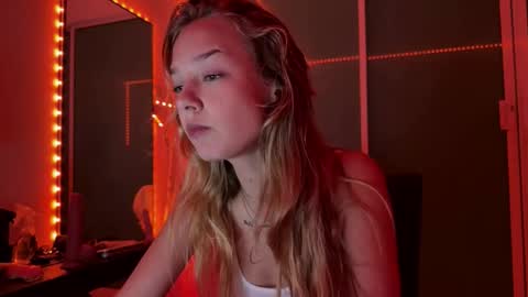 anita__hills online show from 09/29/25, 05:51