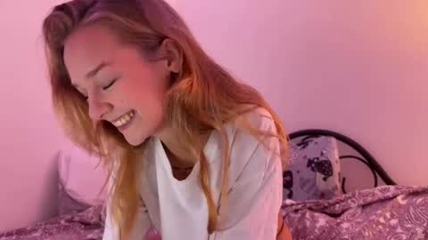 anita__hills online show from 10/05/25, 01:04