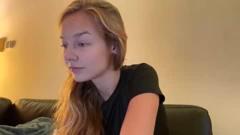 anita__hills online show from 11/08/25, 03:29