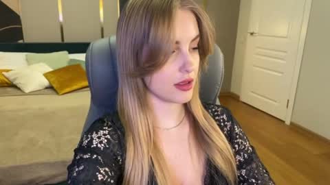 Anita online show from 04/17/26, 01:08