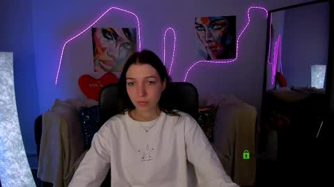 anita_love3 online show from 02/06/26, 07:23