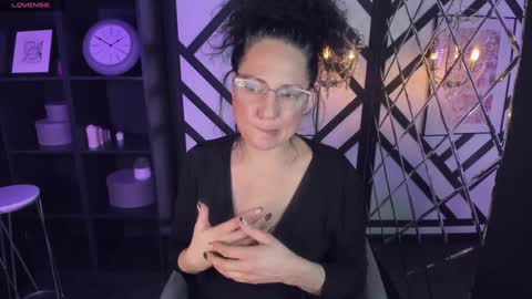 Snapshot of anita_muse chatting on 12/15/24, 08:36 Anita online show from 12/15/24, 08:36