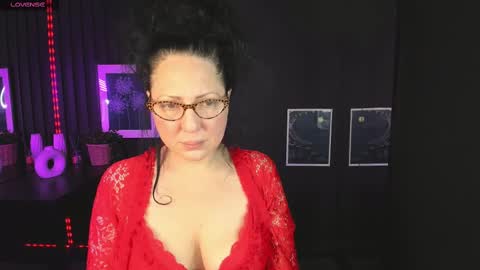 Snapshot of anita_muse chatting on 02/16/25, 01:49 Anita online show from 02/16/25, 01:49