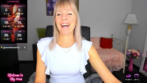 Snapshot of anita_tayson chatting on 12/03/24, 07:21 Anita online show from 12/03/24, 07:21