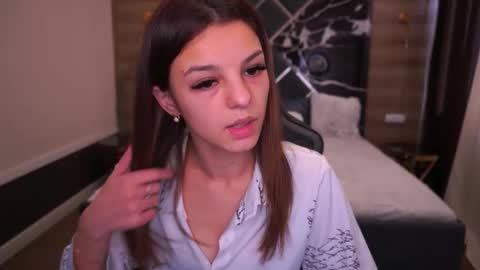 Anita online show from 10/10/25, 07:29