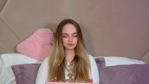 AnitaVenture online show from 04/04/26, 04:26