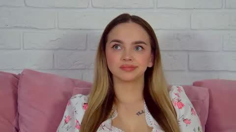 AnitaVenture online show from 04/20/26, 04:26