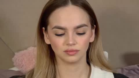 AnitaVenture online show from 04/22/26, 04:37