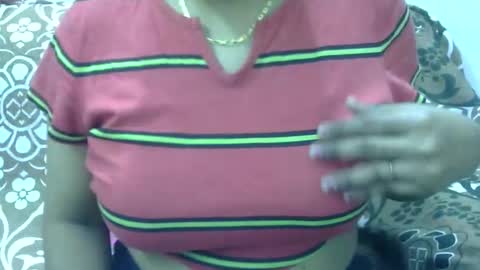 Snapshot of anjali_dogra786 chatting on 10/21/25, 08:04 anjali_dogra786 online show from 10/21/25, 08:04