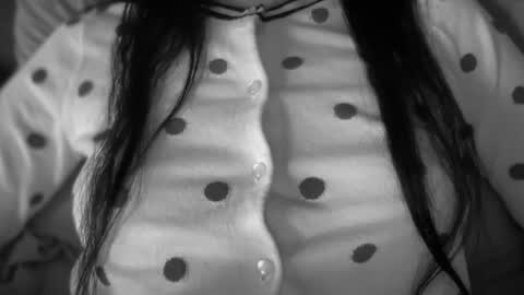 Snapshot of anje_forsexytime chatting on 06/18/26, 04:00 Anje online show from 06/18/26, 04:00