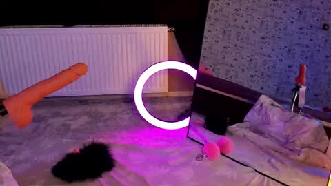 Angel online show from 02/25/26, 06:50